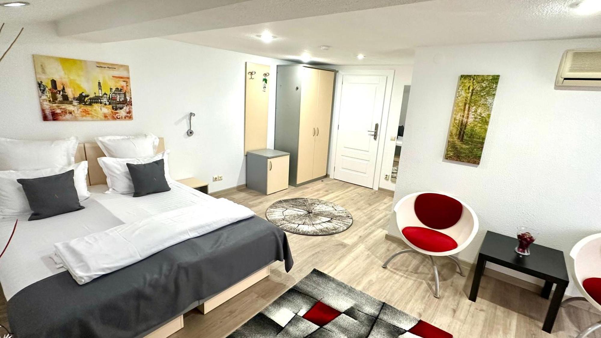 Casa Augsburg Hotell Băneşti Eksteriør bilde
