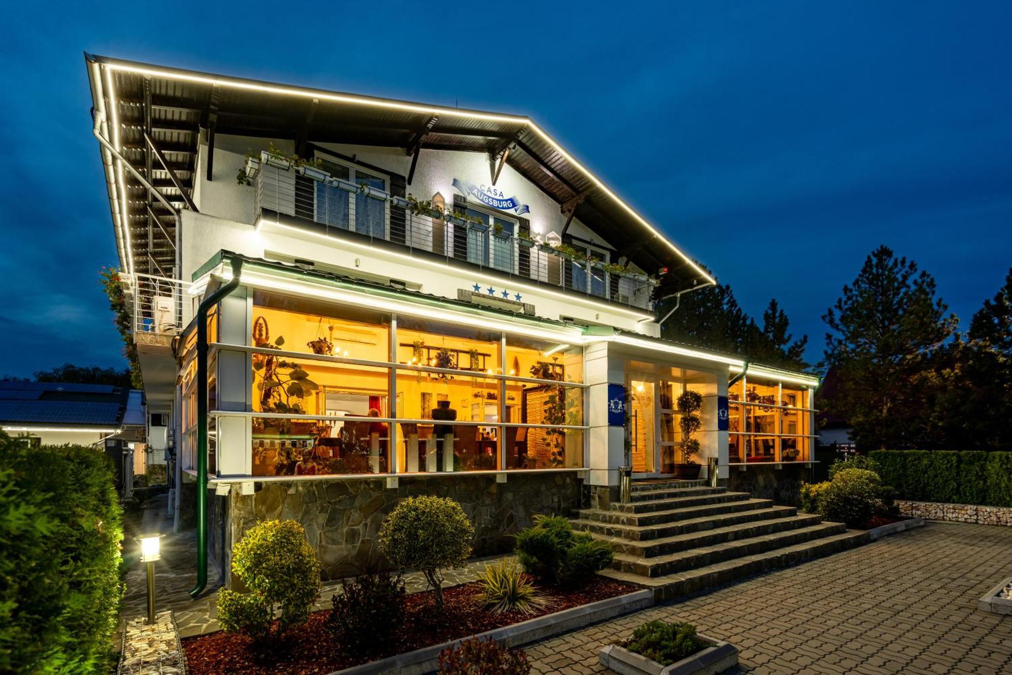 Casa Augsburg Hotell Băneşti Eksteriør bilde