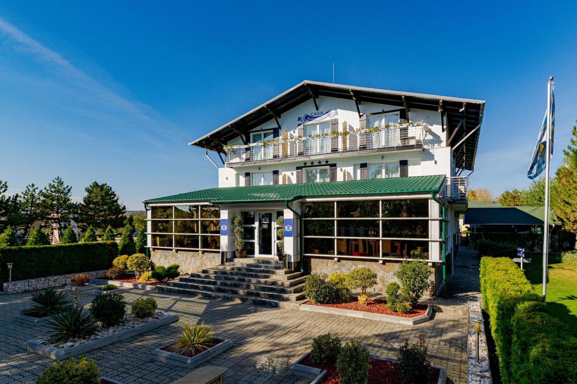Casa Augsburg Hotell Băneşti Eksteriør bilde