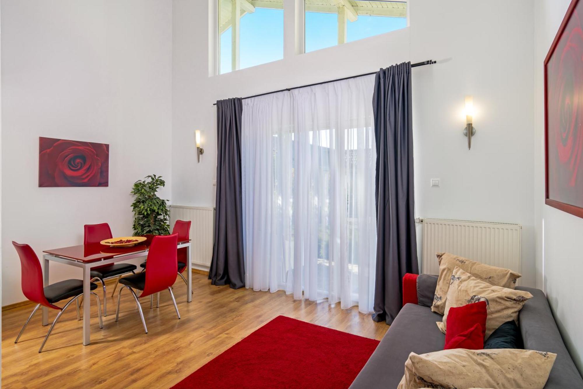 Casa Augsburg Hotell Băneşti Eksteriør bilde